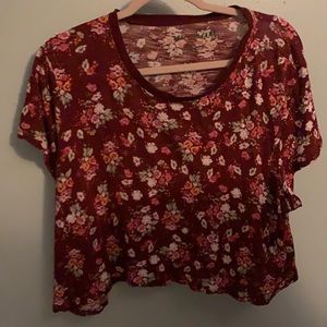 Aeropostale maroon floral Map to Mars Crop Tee XXL. Worn once